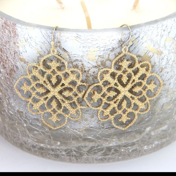Goldtone Moroccan Boho Syle Filigree Earrings - Picture 4 of 5